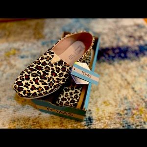 Women’s Tom’s fall colored leopard